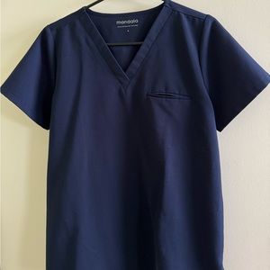 Maternity scrubs